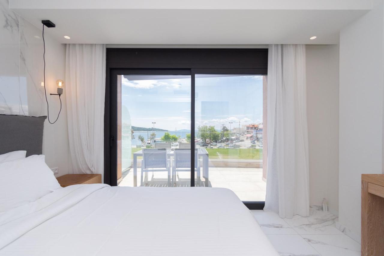 Thetis Boutique Apartments Neos Marmaras Exterior photo